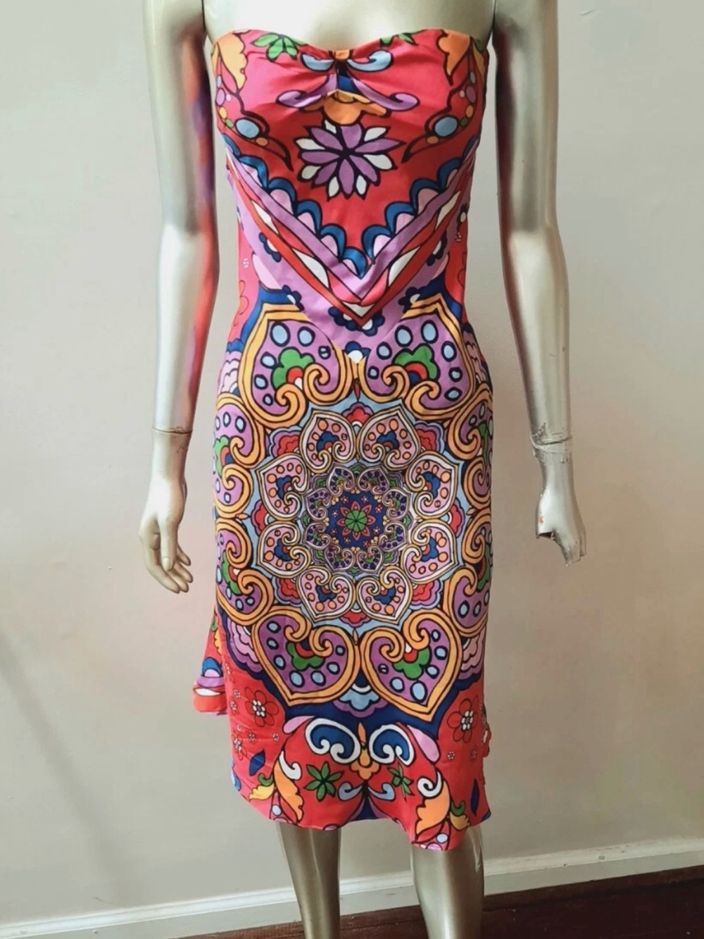 Nicole Miller 100% silk dress